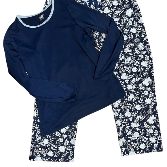 Lands' End Blue Floral Women Pajama Set Medium - Picture 1 of 14